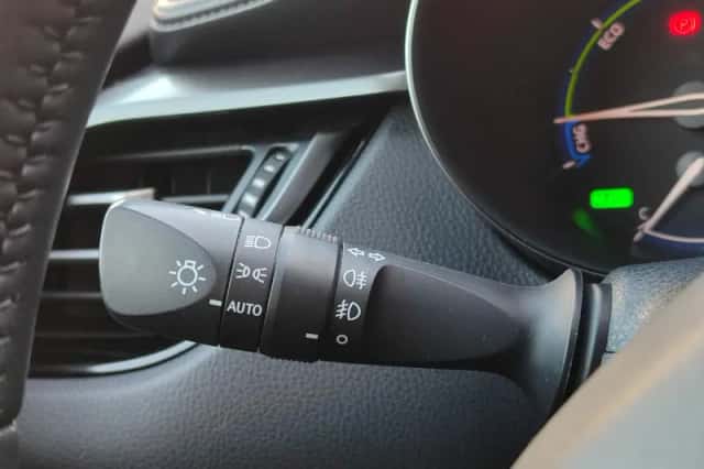Toyota C hr (2023) thumbnail 22