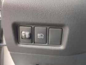 Toyota C hr (2023) thumbnail 56