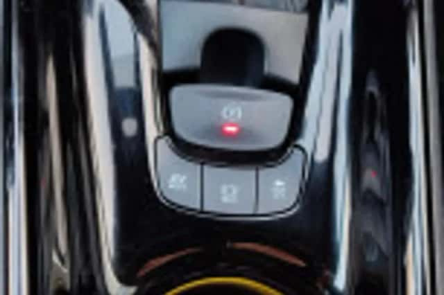 Toyota C hr (2023) thumbnail 72