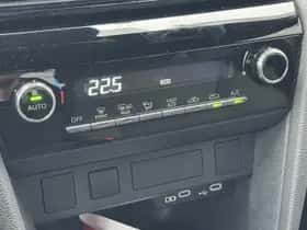 Toyota Yaris Cross (2025) thumbnail 24