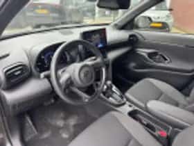 Toyota Yaris Cross (2025) thumbnail 32