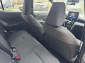 Toyota Yaris Cross (2025) thumbnail 39