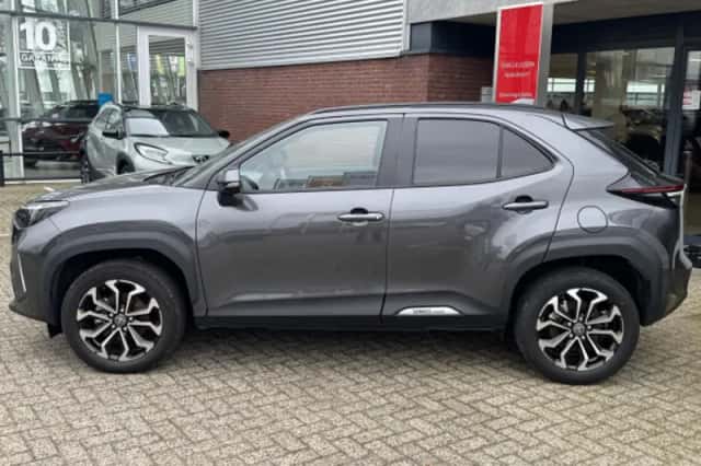 Toyota Yaris Cross (2025) thumbnail 64
