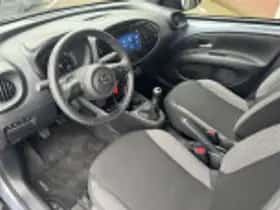 Toyota Aygo X (2025) thumbnail 33