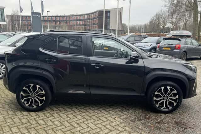 Toyota Yaris Cross (2024) thumbnail 13