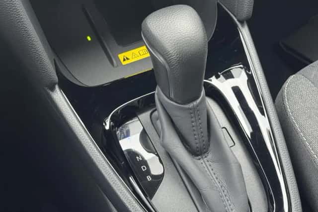 Toyota Yaris Cross (2024) thumbnail 28