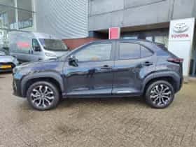 Toyota Yaris Cross (2024) thumbnail 5