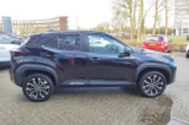 Toyota Yaris Cross (2024) thumbnail 41
