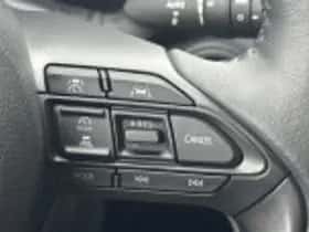 Toyota Yaris Cross (2024) thumbnail 52