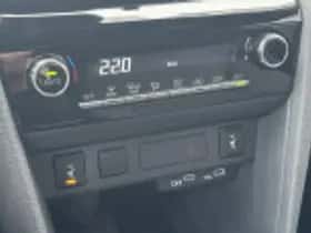 Toyota Yaris Cross (2024) thumbnail 56