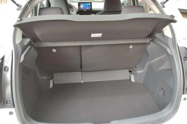 Toyota Yaris (2026) thumbnail 30