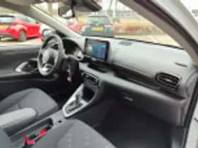 Toyota Yaris (2026) thumbnail 35