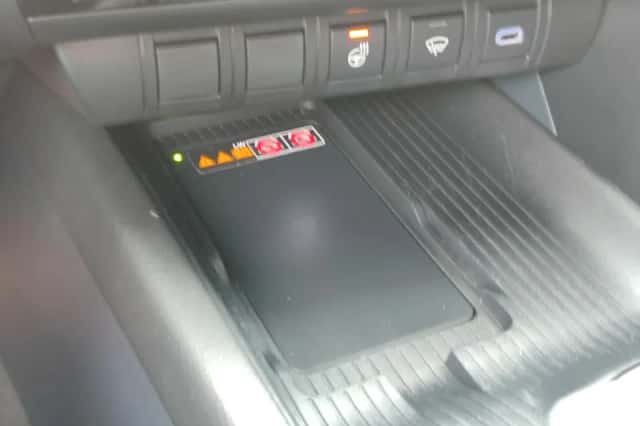 Toyota C hr (2024) thumbnail 25