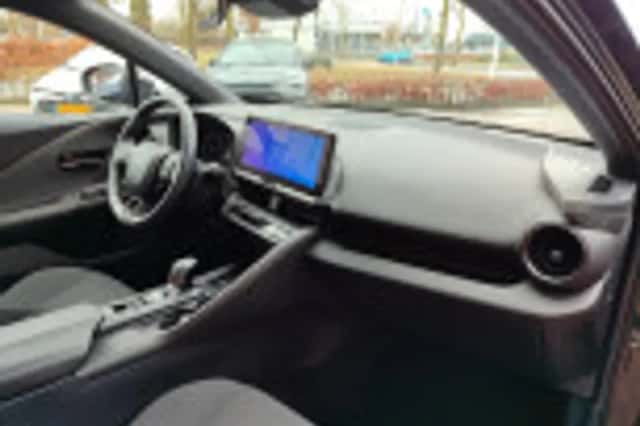 Toyota C hr (2024) thumbnail 51