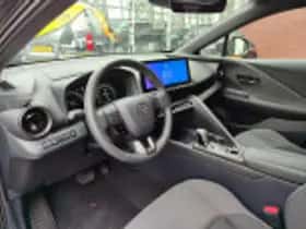 Toyota C hr (2024) thumbnail 53