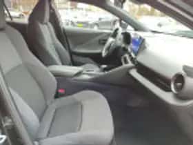 Toyota C hr (2024) thumbnail 59