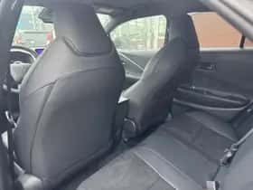 Toyota C hr (2026) thumbnail 14