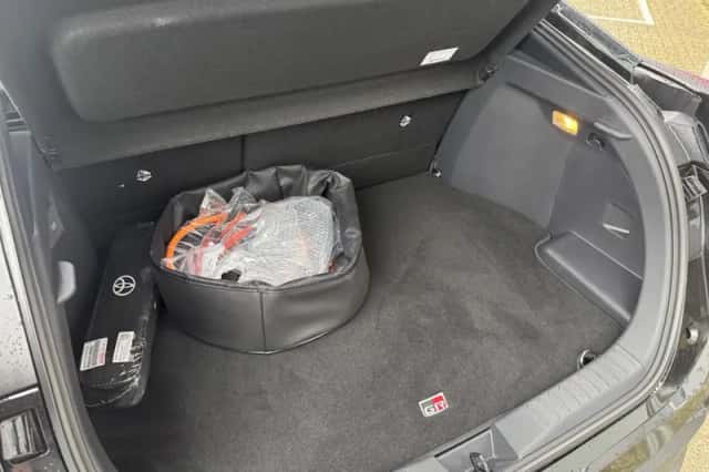 Toyota C hr (2026) thumbnail 31