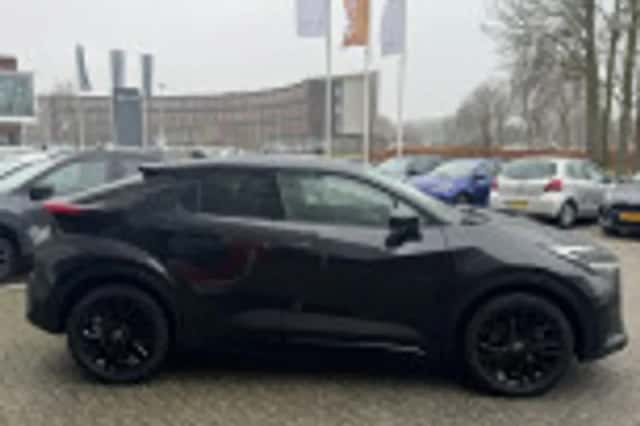 Toyota C hr (2026) thumbnail 40