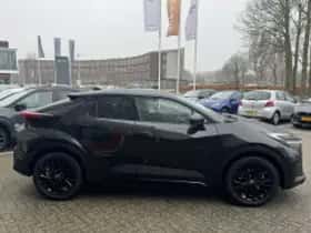Toyota C hr (2026) thumbnail 6