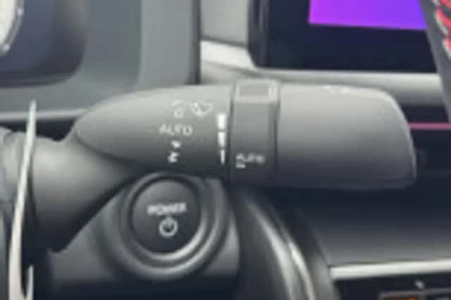 Toyota C hr (2026) thumbnail 51