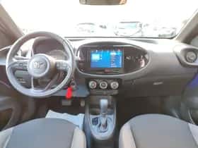 Toyota Aygo X (2025) thumbnail 13