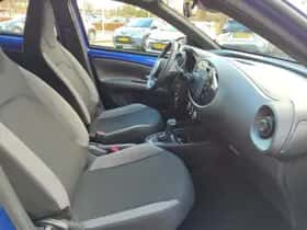 Toyota Aygo X (2025) thumbnail 14