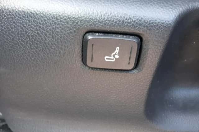 Toyota Corolla (2023) thumbnail 18