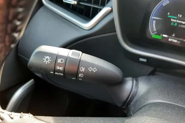 Toyota Corolla (2023) thumbnail 24