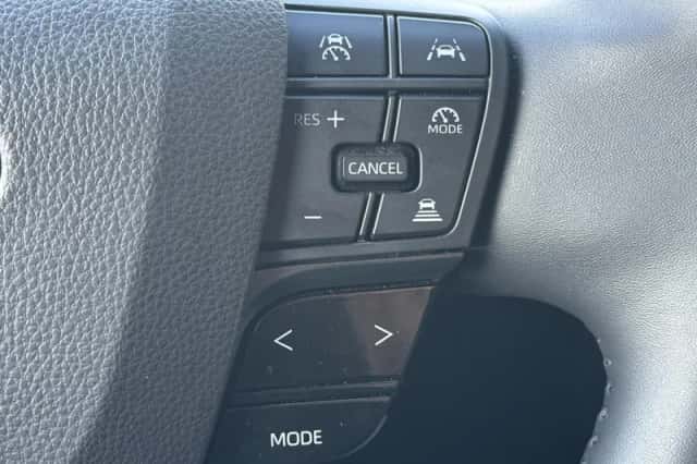 Toyota C hr (2025) thumbnail 26