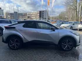 Toyota C hr (2025) thumbnail 9