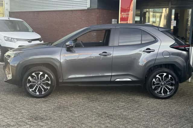 Toyota Yaris Cross (2025) thumbnail 11