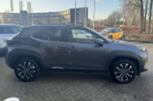 Toyota Yaris Cross (2025) thumbnail 37