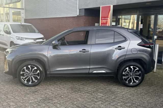 Toyota Yaris Cross (2025) thumbnail 63