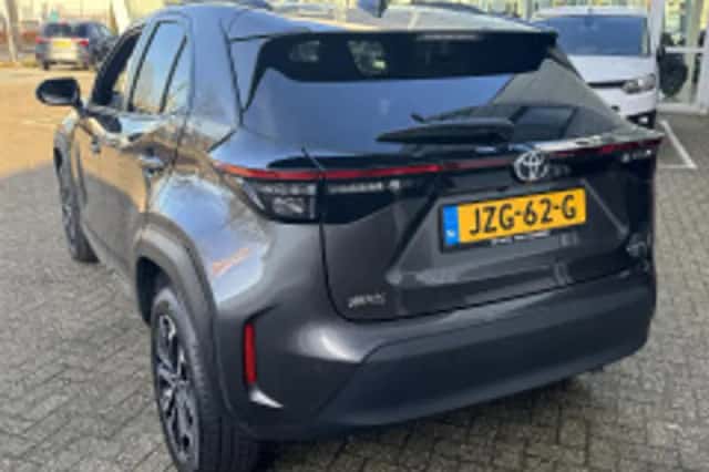 Toyota Yaris Cross (2025) thumbnail 3