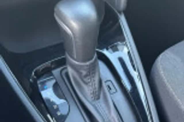 Toyota Yaris Cross (2025) thumbnail 53