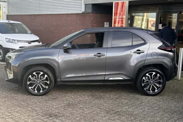 Toyota Yaris Cross (2025) thumbnail 63