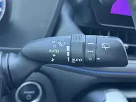 Toyota RAV4 (2024) thumbnail 23