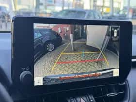 Toyota RAV4 (2024) thumbnail 25