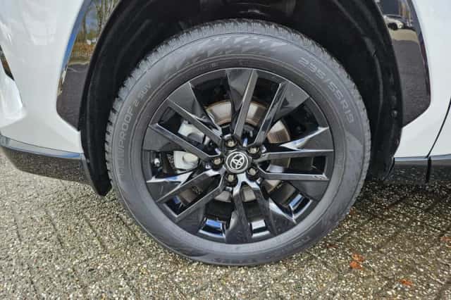 Toyota RAV4 (2024) thumbnail 31