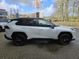 Toyota RAV4 (2024) thumbnail 41