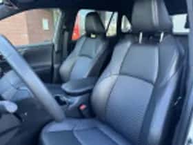 Toyota RAV4 (2024) thumbnail 42