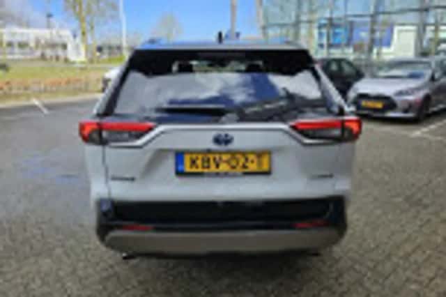 Toyota RAV4 (2024) thumbnail 63