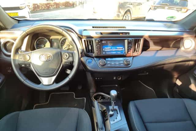 Toyota RAV4 (2018) thumbnail 13