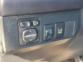 Toyota RAV4 (2018) thumbnail 17