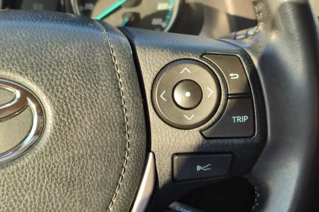 Toyota RAV4 (2018) thumbnail 21