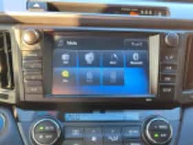 Toyota RAV4 (2018) thumbnail 62