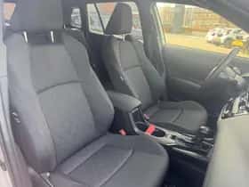 Toyota Corolla (2023) thumbnail 16