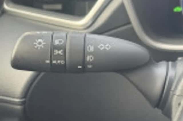 Toyota Corolla (2023) thumbnail 43