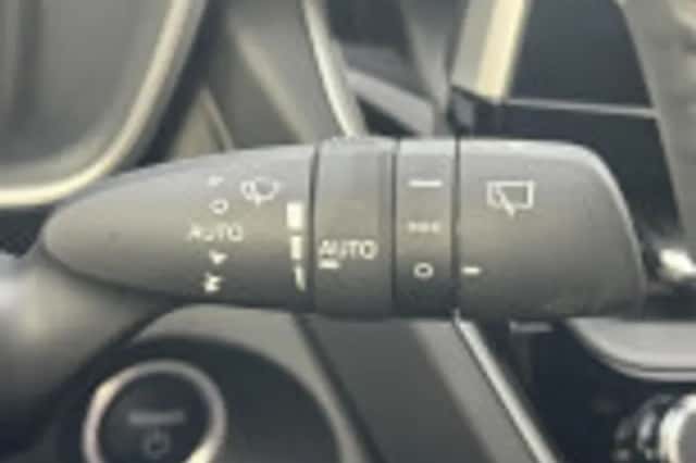 Toyota Corolla (2023) thumbnail 47